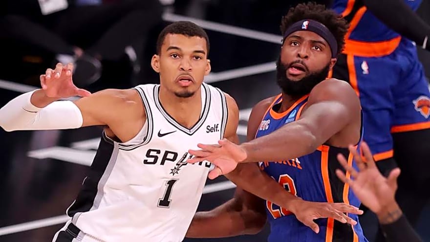 Knicks' Mitchell Robinson Shuts Down Victor Wembanyama's Post Game Jab