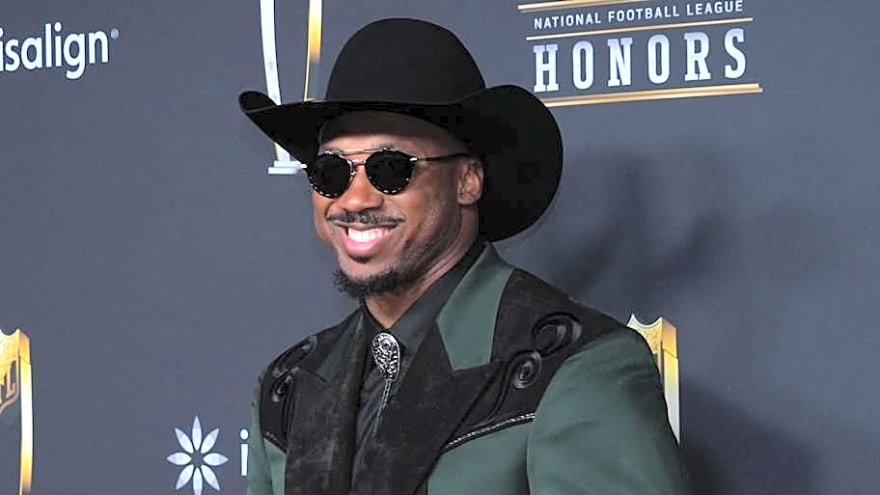 What a Rams-Myles Garrett Trade Would Mean For the Rams