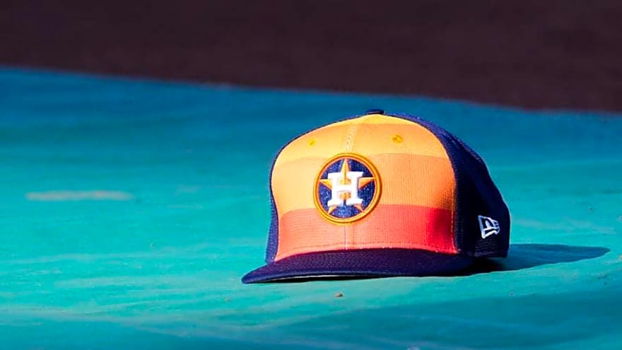 Astros Quiet Offseason Amplified By Lack of Starting Pitching