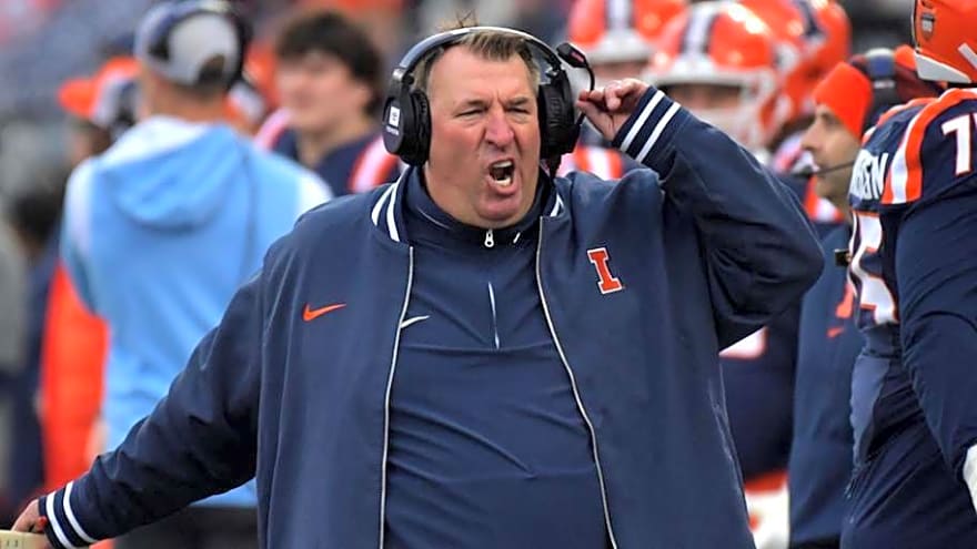 Former Razorbacks coach still throwing shade at SEC over scheduling