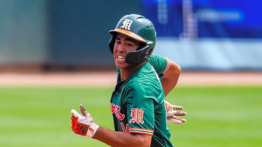 Miami Baseball Star Named 2026 Golden Spikes Award Preseason Watch List