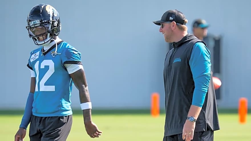 Everything Jaguars HC Liam Coen Said About Travis Hunter&#39;s Injury