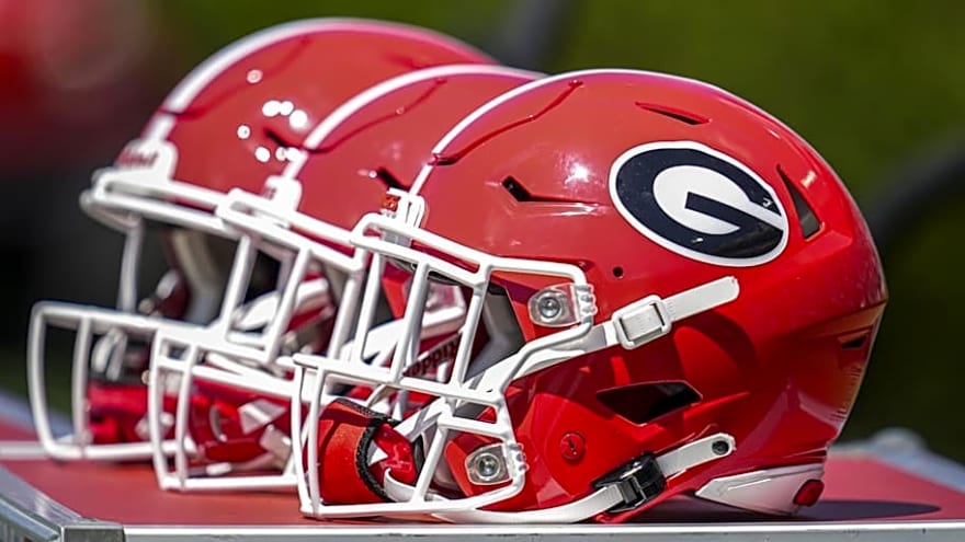 Georgia Bulldogs Offensive Lineman No Longer With Team Following Driving Arrest