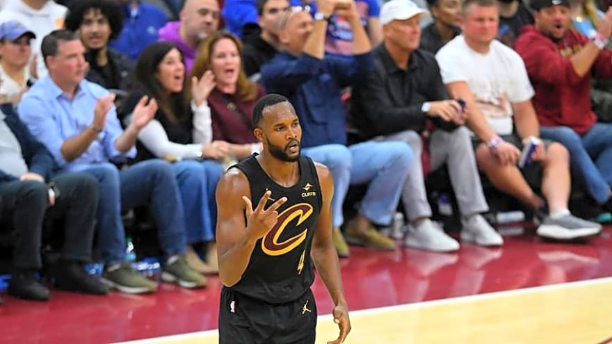 Cavs Big Man Surging From Beyond The Arc As Offense Looks More Dynamic