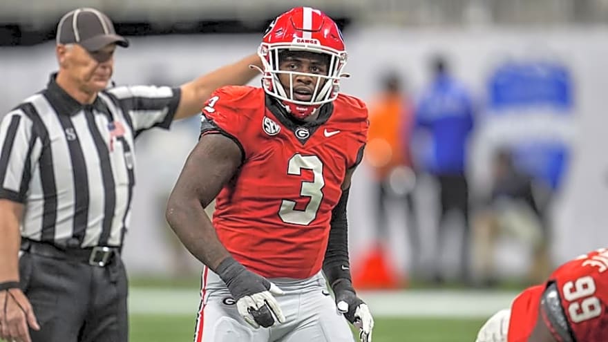 Buffalo Bills Acquire New Defensive Star in Expert's Latest Mock Draft