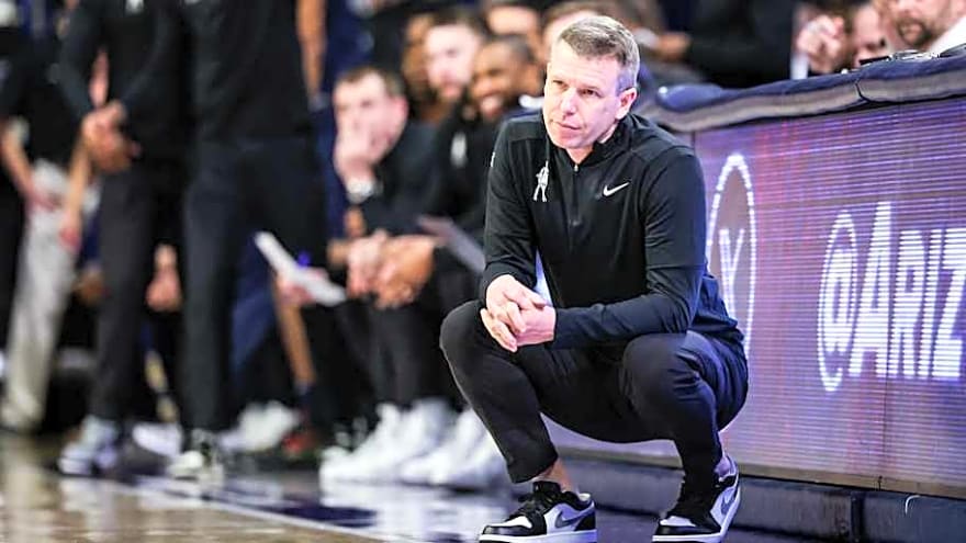 Ross Hodge Believes WVU's Offense Can Snap Out of It if One Thing Happens