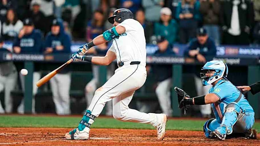 What should the Mariners & Fans realistically expect from Cal Raleigh in 2026?