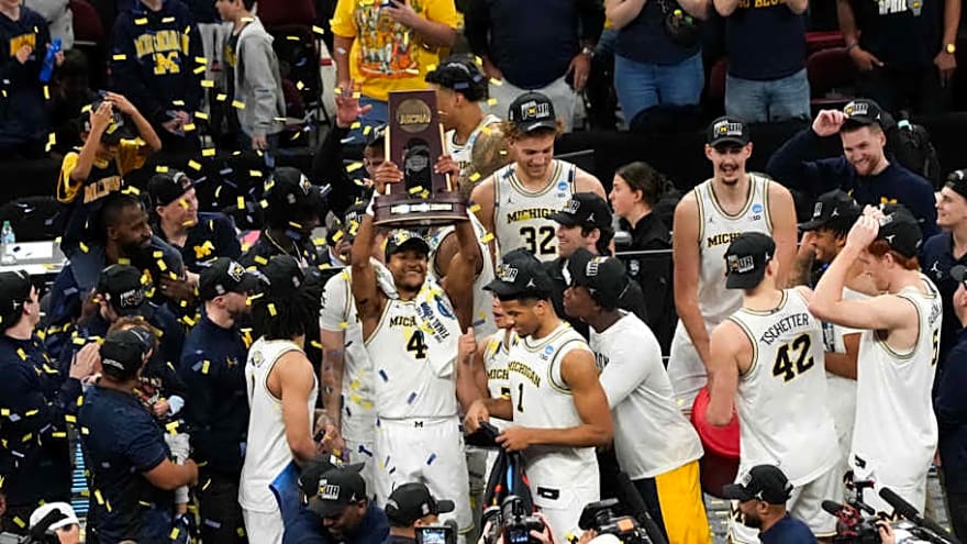 How Wolverine Veterans Showed New Players the 'Michigan Way' On Way to Final Four