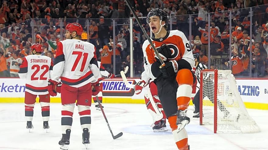 Porter Martone’s welcome says a lot about the Flyers locker room