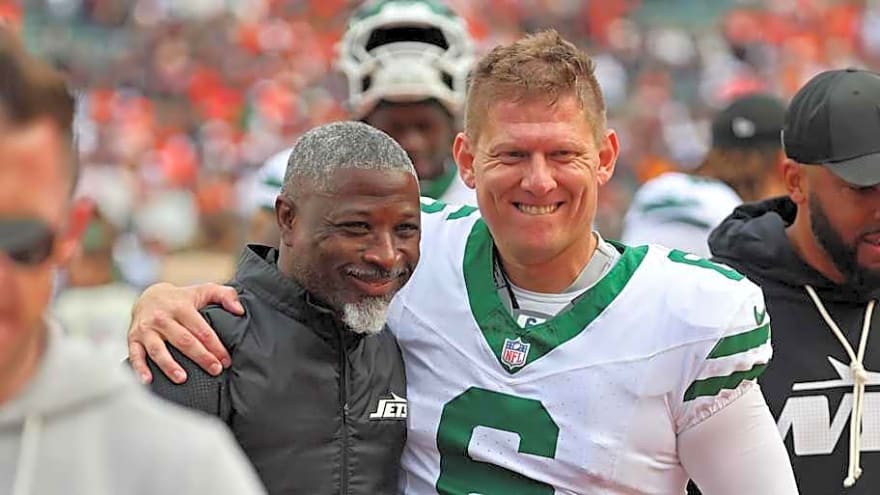 Aaron Glenn Addresses Jets Trade Rumors As Deadline Approaches