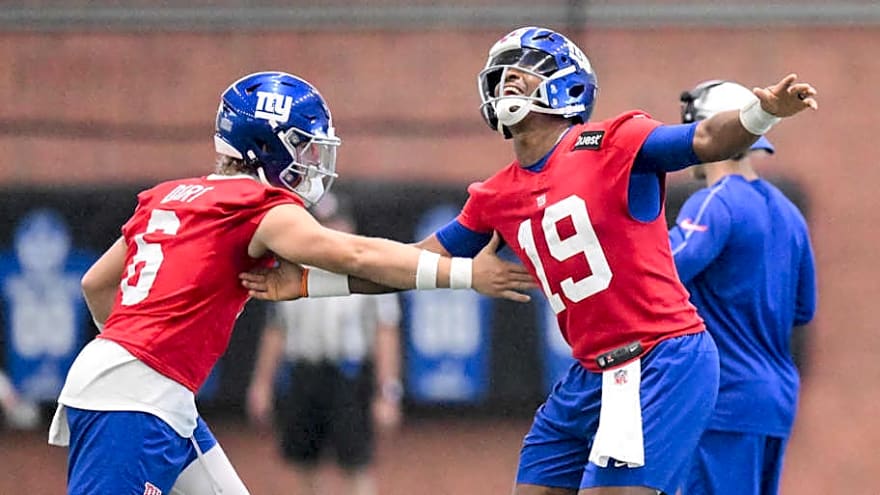 Brian Daboll Not Ready to Name QB2 for NY Giants