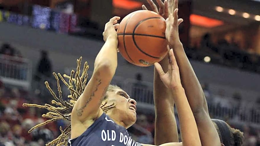 Mercury's Simms Has Incredible Performances In College