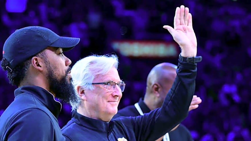 Lakers Make Another Move to Shake Up Front Office