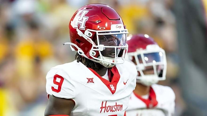 Houston Cougars Transfer LB Stays in the Big 12