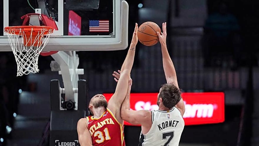 3 Winners and 2 Losers From The Atlanta Hawks' Preseason Win Over The San Antonio Spurs
