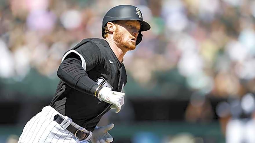 Former Player Jokingly Begs Not to be Traded to Pirates