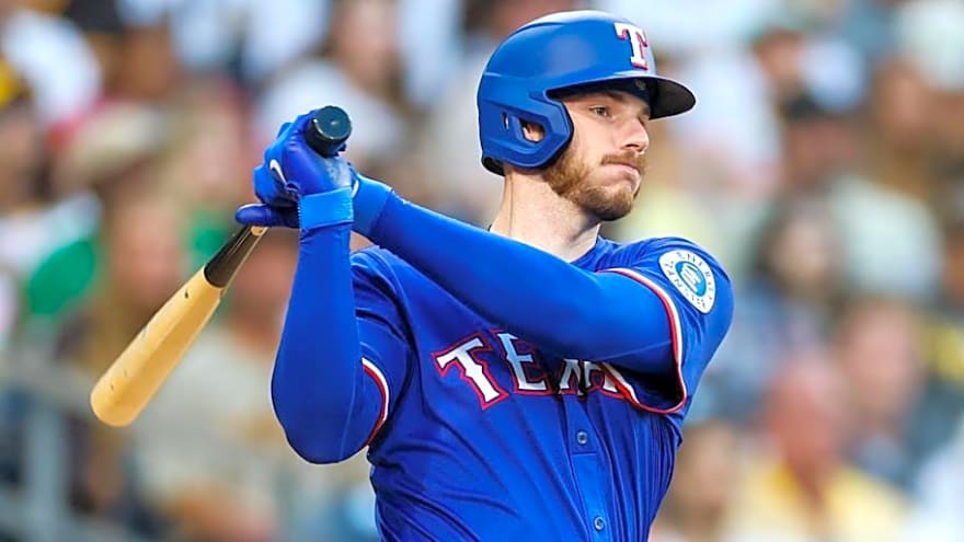 There&#39;s No Reason Why Nationals Shouldn&#39;t Go After This Former All-Star Catcher