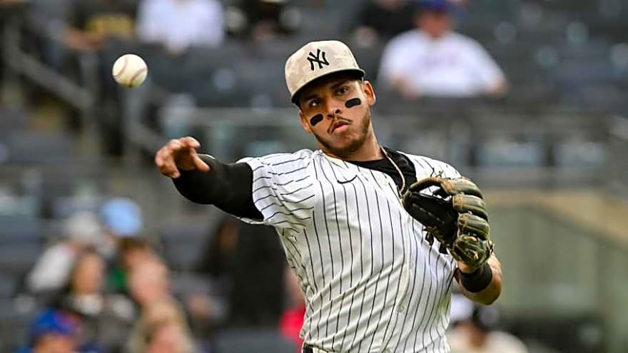 Yankees Trade Jorbit Vivas to Nationals for 21-Year-Old Pitching Prospect