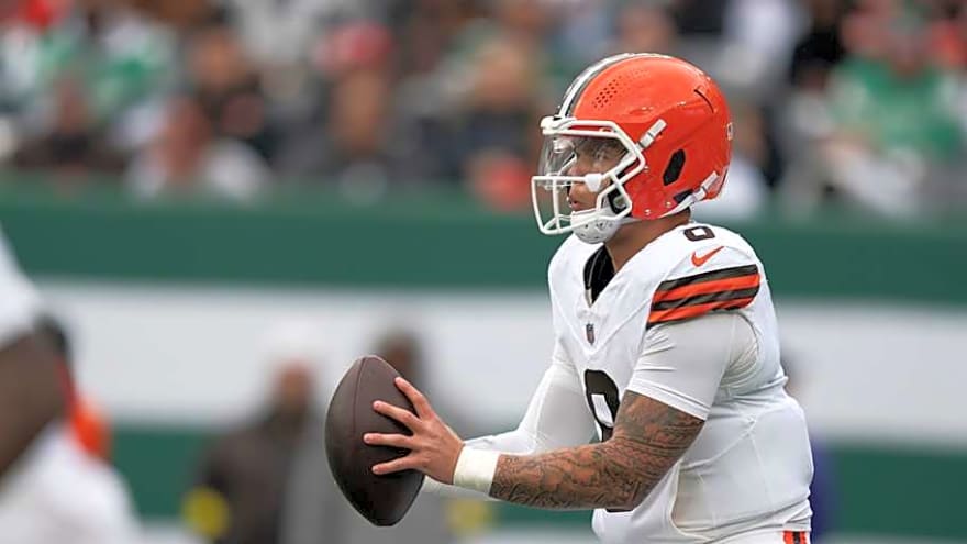 How Dillon Gabriel stacks up against Cam Ward through five starts