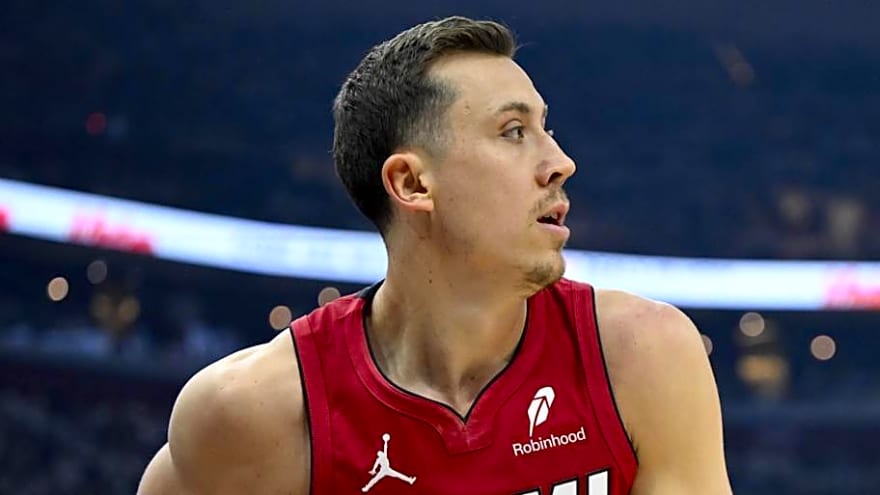 NBA Writer Grades Pistons&#39; Duncan Robinson Pickup