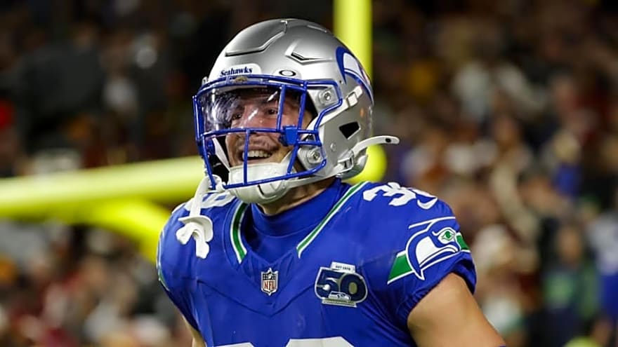 Seahawks Make Decisions on 2 Free Agents