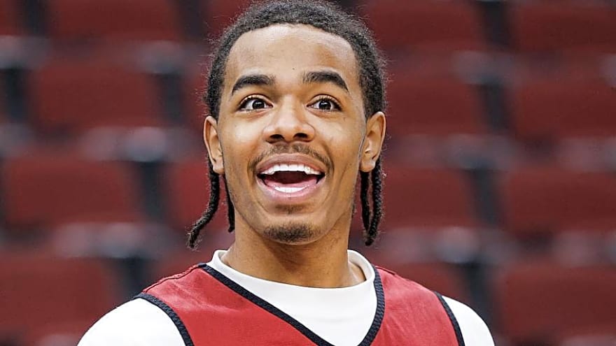 How V.J. Edgecombe Set the Standard for Labaron Philon Jr.