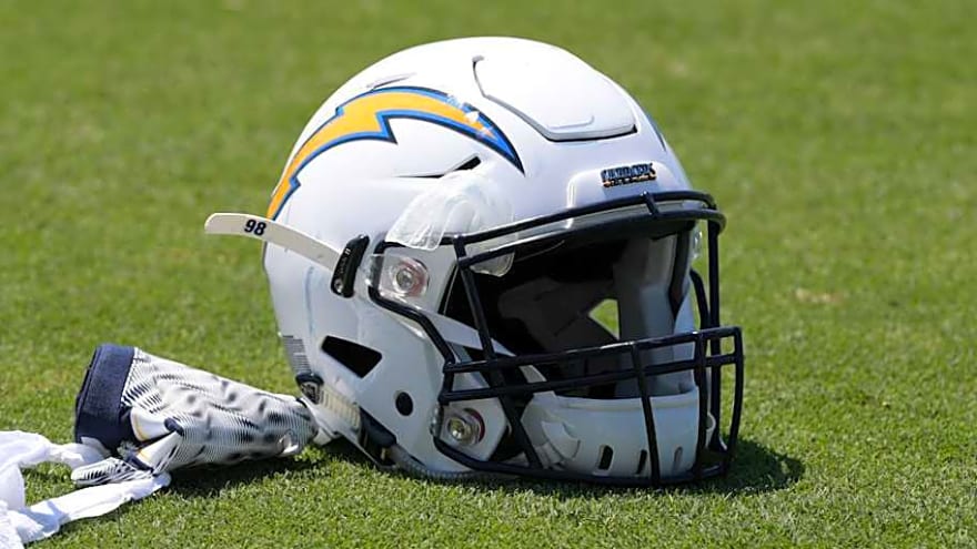Chargers&#39; top weapon already hurt, and this case is particularly concerning