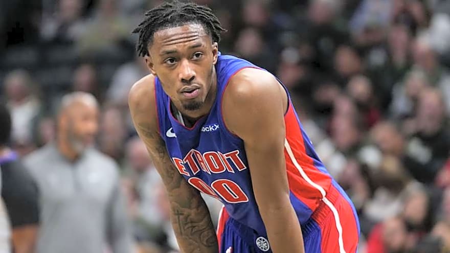 Ron Holland Makes Statement on Detroit Pistons Teammate
