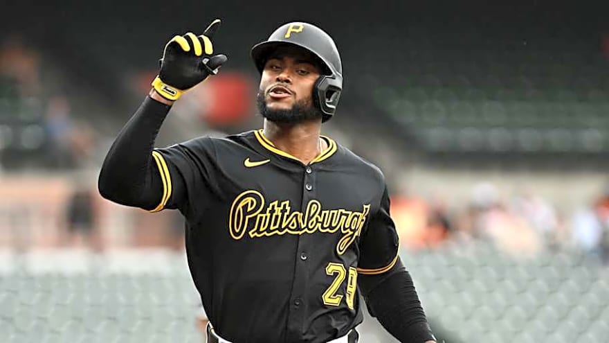 Pirates Outfielder Gaining Experience in Dominican Winter League