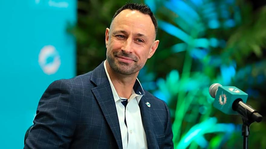 Examining How Much Draft-Weekend Trade Activity to Expect from the Dolphins