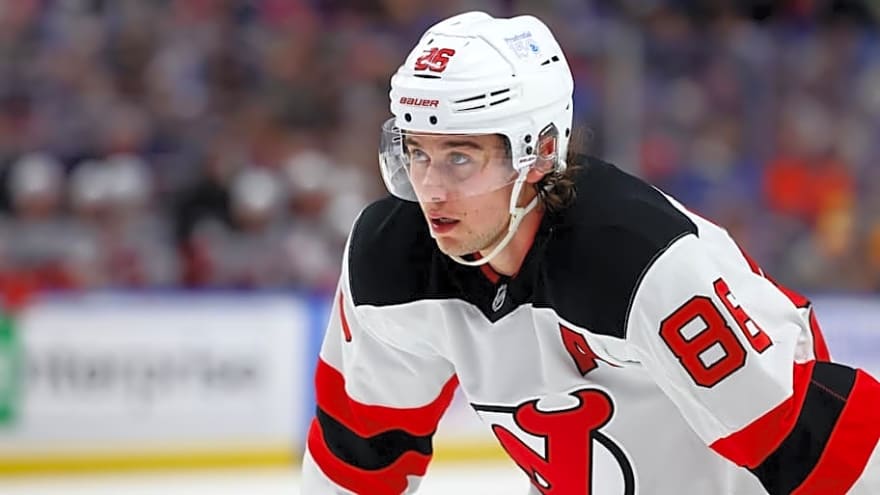 Devils Superstar Could Out-Perform Auston Matthews