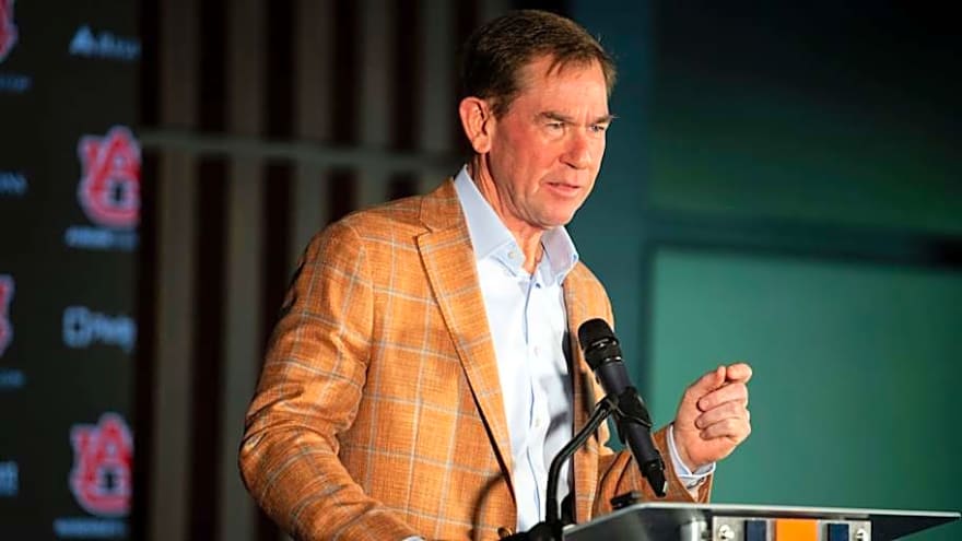 How Enticing is the Auburn Job?