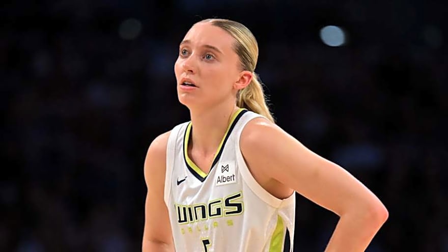 Fans Split Over Paige Bueckers’ New Nike Bucket Logo