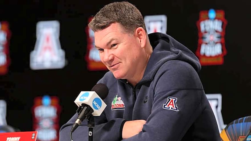 Arizona's Tommy Lloyd makes Huge Announcement Of Final Four Game