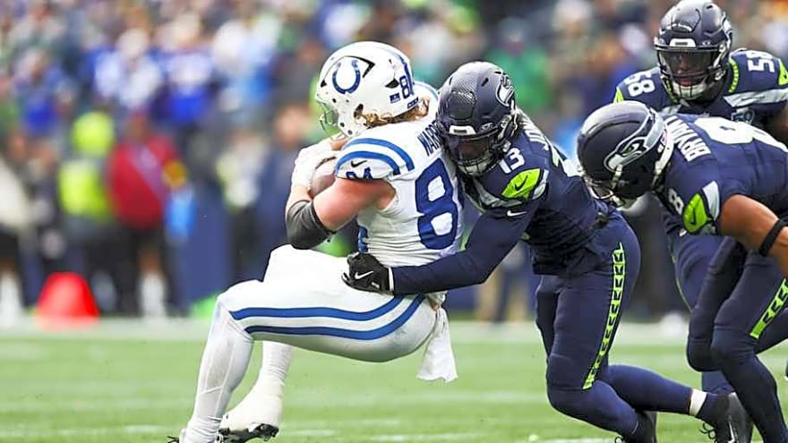Ernest Jones continues to get shafted in Seahawks' PFF grades