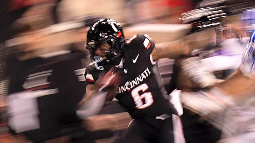Cincinnati Bearcats Football Star Evan Pryor Excited For &#39;Huge&#39; Bowl Practices, Thanksgiving Plans