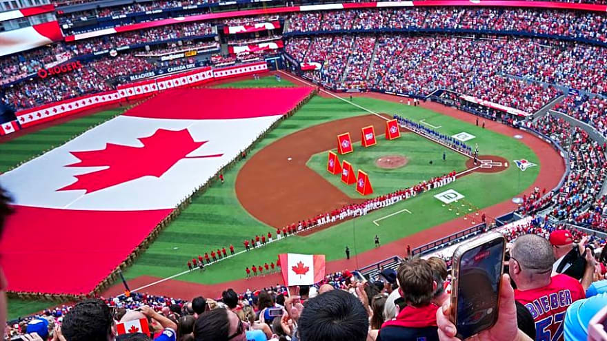 Blue Jays’ Home-Field Edge Is Slipping Away at the Worst Time