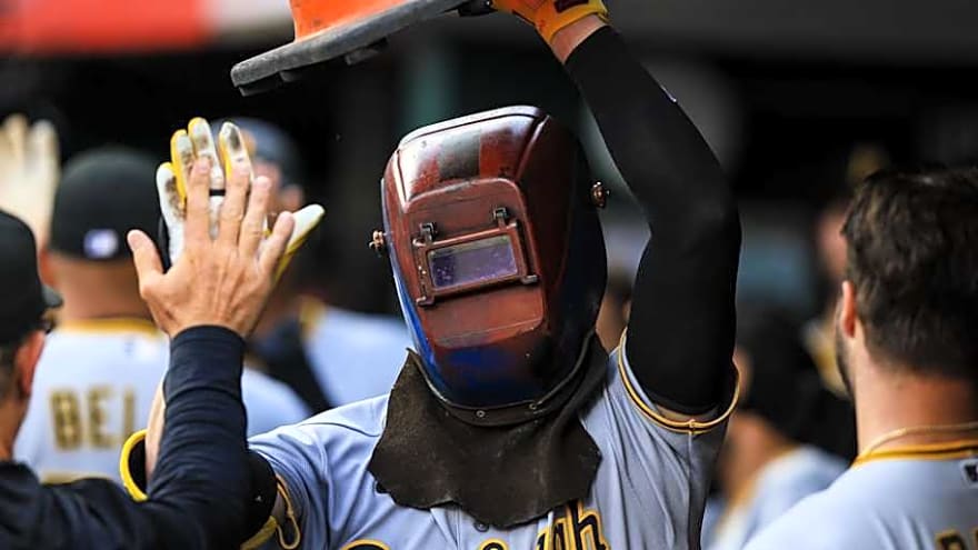 Pirates Unleash Power in Win Over Reds