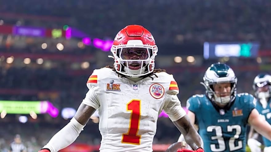 Chiefs’ Andy Reid Has Plan for WR Worthy This Season