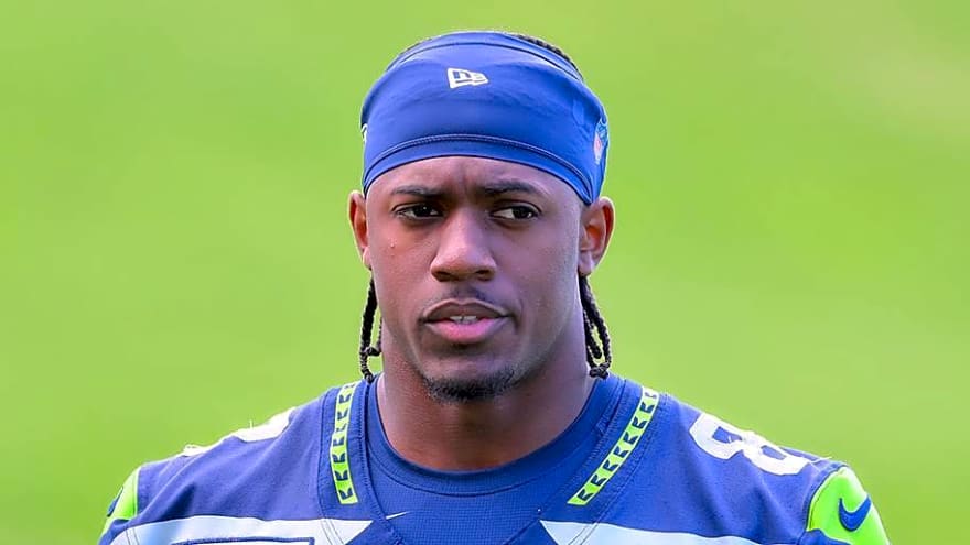 Seattle Seahawks Rookie Report: Jadarian Price Tumbles Down