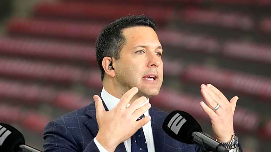Adam Schefter Drops Major Steelers, T.J. Watt News