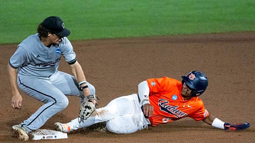 How Auburn Baseball Rallied After Opening Loss, Won Four Straight to Win Regional