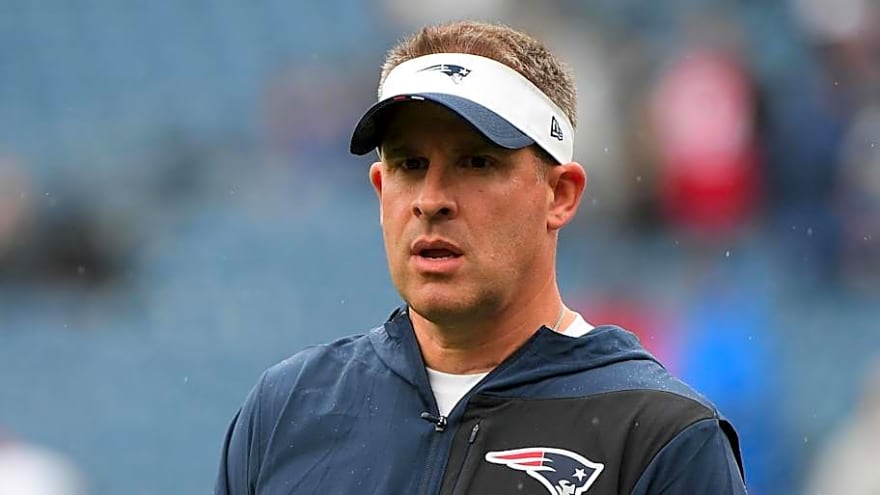 Patriots' Josh McDaniels Named Assistant Coach of the Year