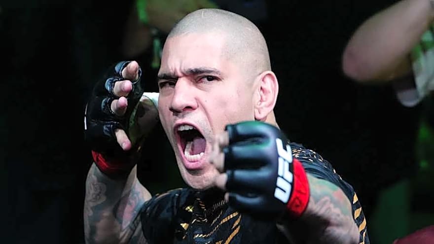 Khamzat Chimaev calls out 'scared' Alex Pereira for UFC White House fight