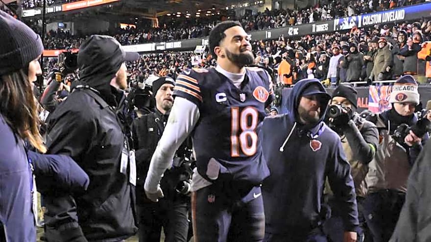 Top Reasons to Love Ben Johnson's Chicago Bears on Valentine's Day