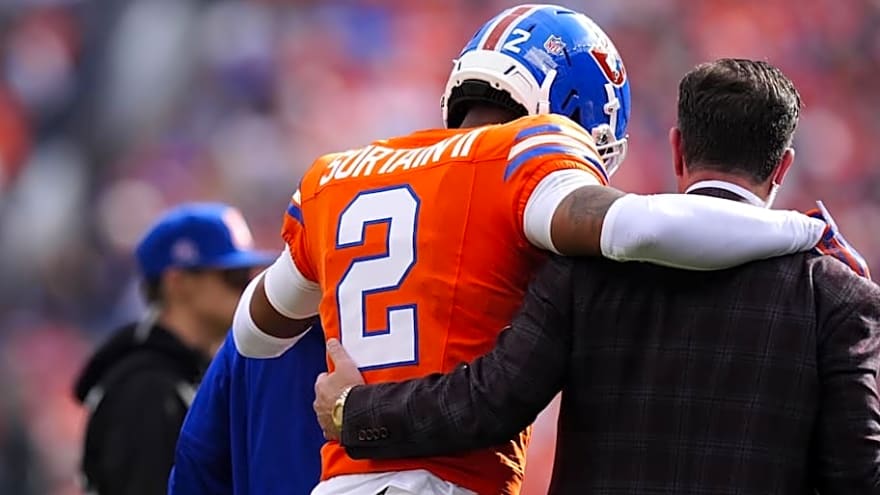 Cowboys&#39; WRs should have open season on Broncos after injury to DPOY