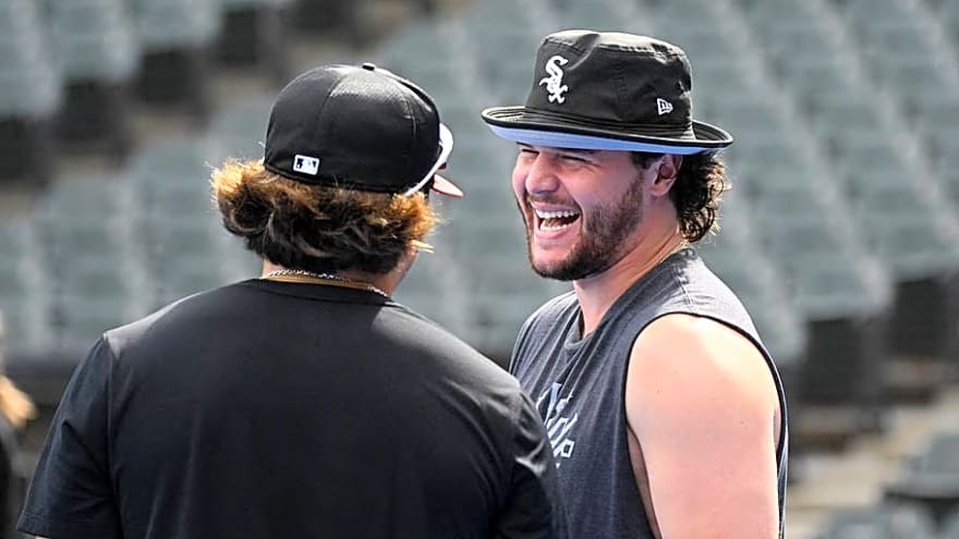 White Sox Rejoice as Mike Vasil Throws for First Time After Tommy John Surgery
