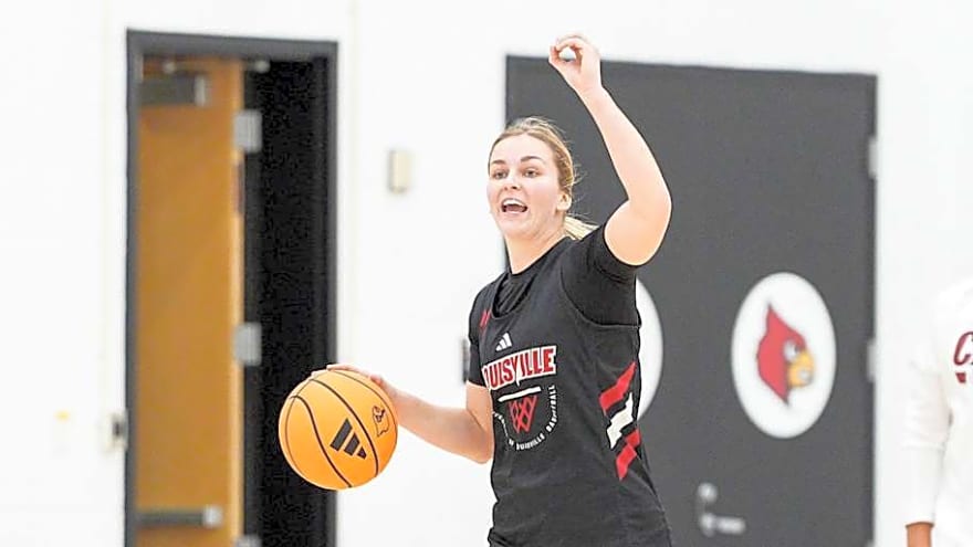 Louisville Guard Peyton Bradley to Enter Transfer Portal