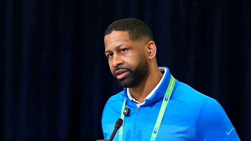 How Cleveland Browns Trading Back in 2026 NFL Draft Could Be Smartest Idea