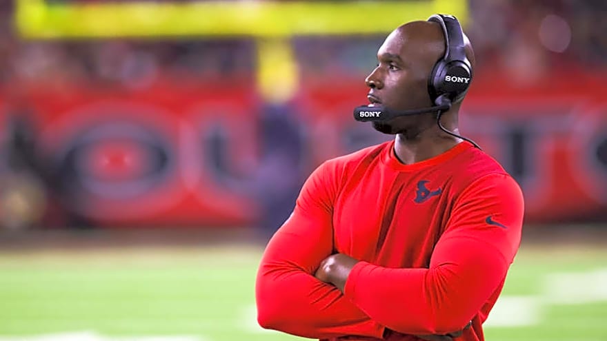 DeMeco Ryans Keeps Perspective on Texans’ Win vs. Raiders
